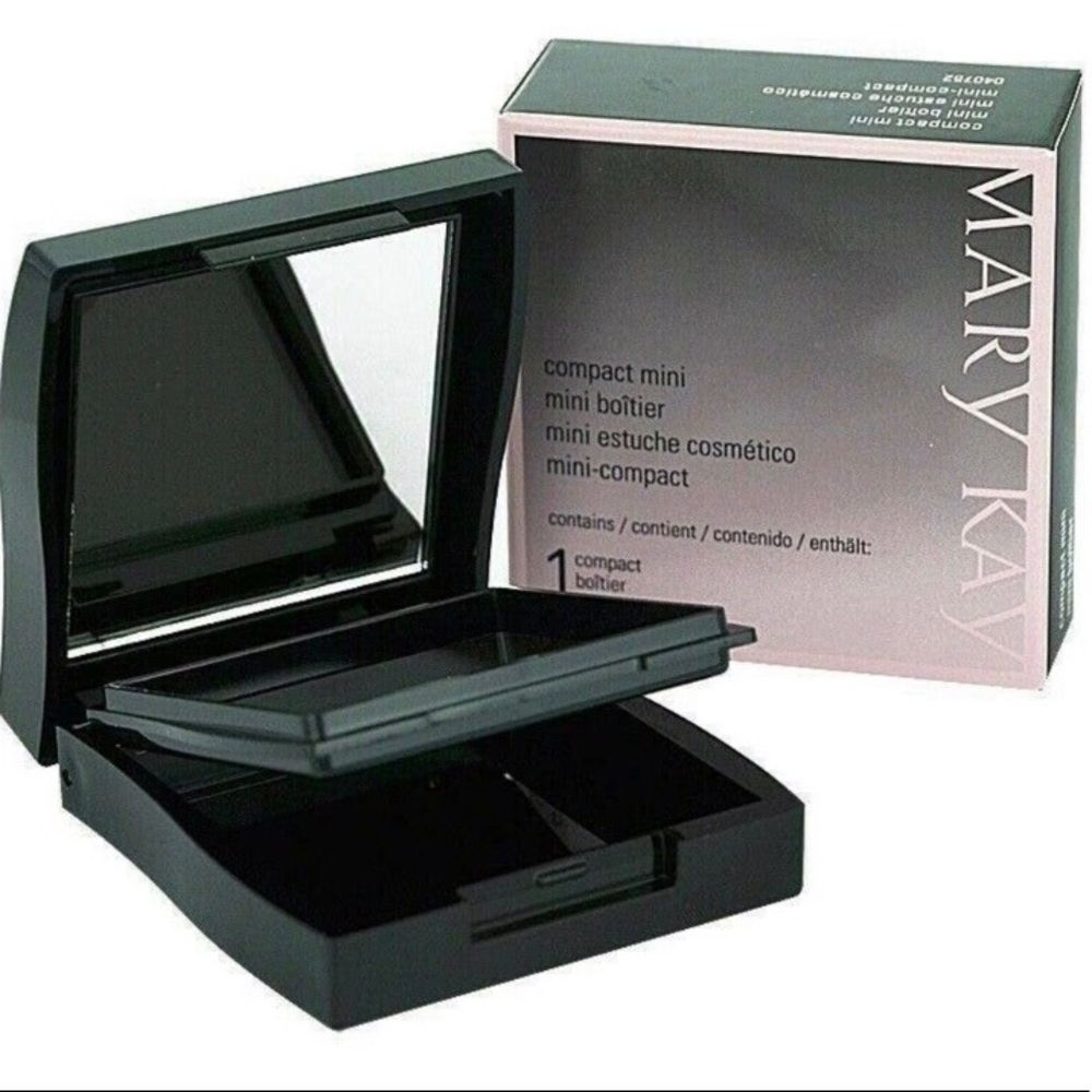 Mary Kay Purple Smoke Eyeshadow Palette - Picture 2 of 3